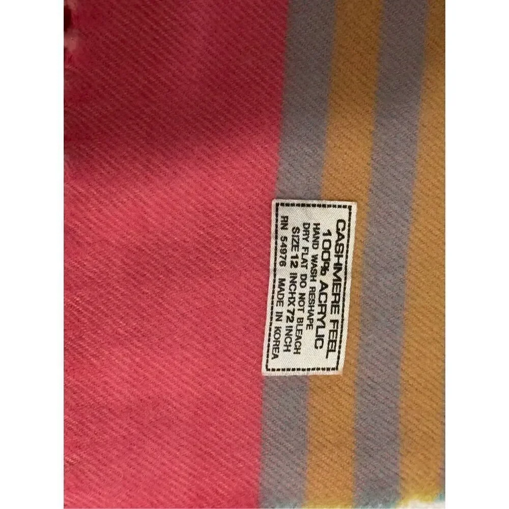 David and Young Cashmere Feel Scarf